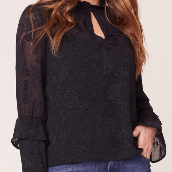 BB Dakota Tops - BB Dakota Black Jaquard Floral Print Long Sleeve Romantic Ruffle Size Small